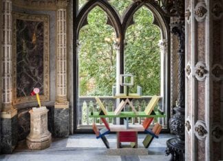 Libreria Carlton: sperimentazione radicale