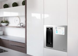 Zerica Unveils The I-Wall Dispenser: Water Becomes High Tech Zerica
